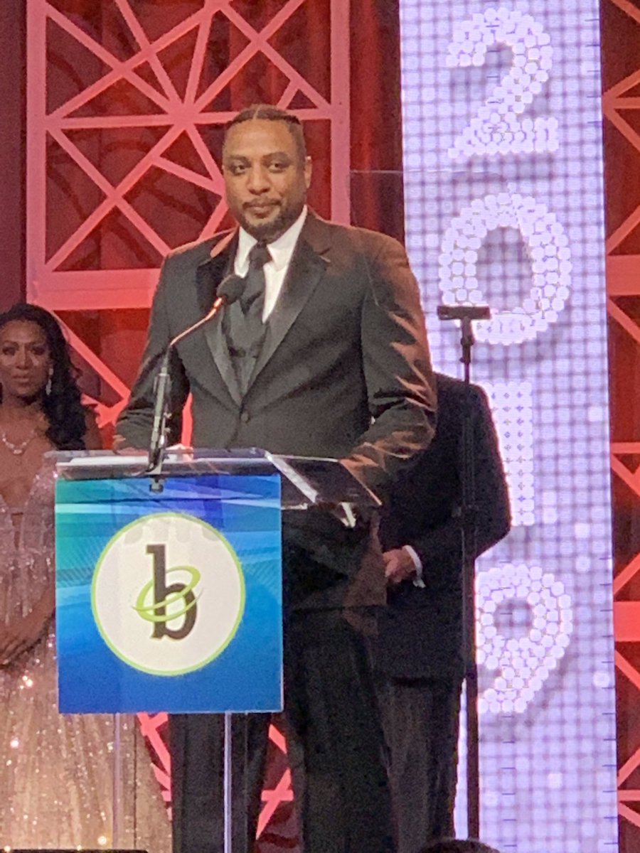 Danielle_Curcio's tweet photo. So proud of Adrian Williams, #BEYA2019 Outstanding Technical Contribution In Industry Award, representing @Raytheon. https://t.co/b6xgK24gJc