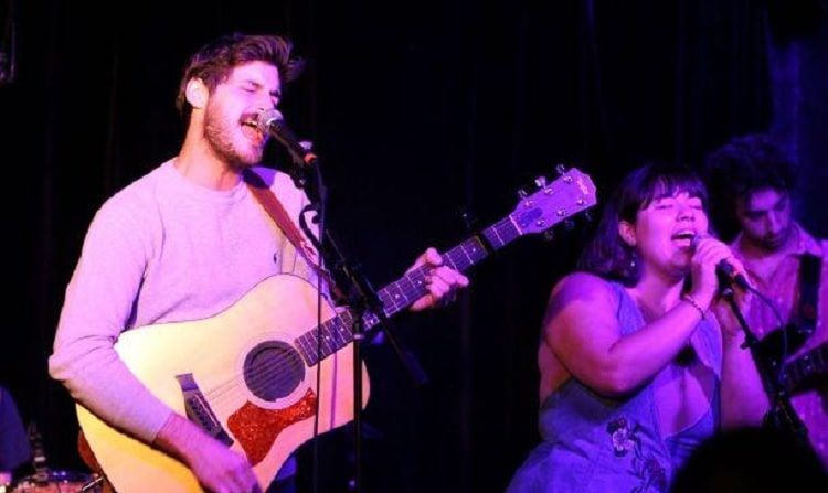 DigitalTourBus's tweet photo. Sun Brother reveals who they would want on their dream tour lineup! Check out the feature at https://t.co/8s5JWHdH87
#sunbrother #digitaltourbus #dreamtour #music #band #interview #acousticfolk #acoustic https://t.co/VhgnGcsoFk