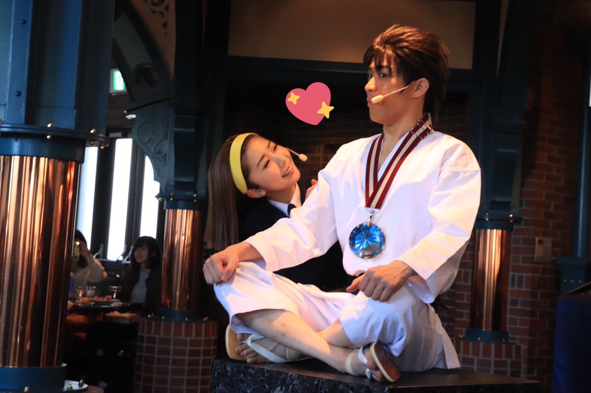 ccsakura_momo's tweet image. ミスレスほんっとーに楽しいし素敵空間でした😍💕
コナン好きな方も、知ってるけど京極さん?誰?て方も絶対楽しめる!!
園子ちゃんが説明してくれるし、てか園子ちゃんがめっちゃ可愛い🥺🥺
6月下旬までやってるしもう1回行きたいなあ〜(∩´﹏`∩)♡♡♡