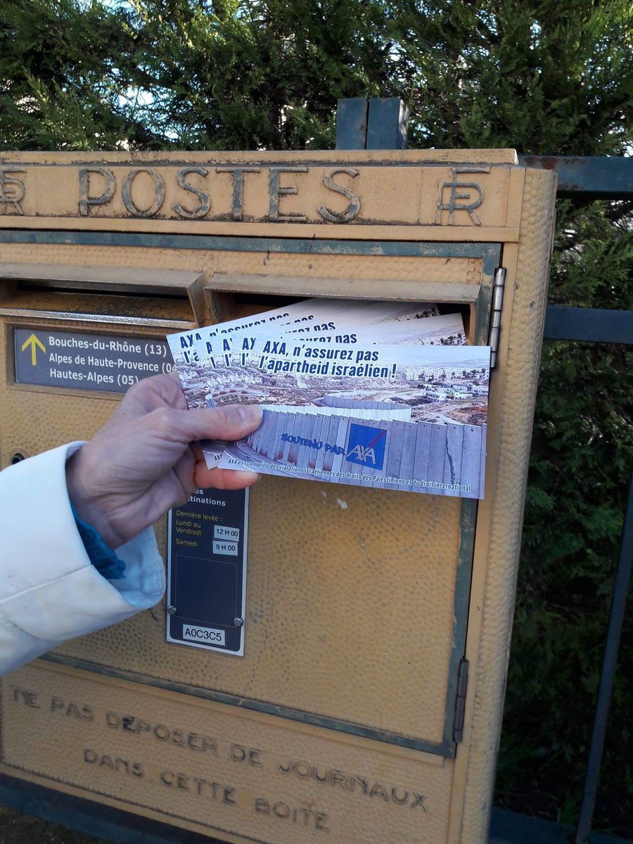 Campagnebds's tweet image. Les militant·e·s BDS de Marseille étaient mobilisé·e·s ce vendredi contre l&apos;assureur @AXA, complice de l&apos;apartheid israélien. Les agences du centre-ville ont été visitées. frama.link/pXXrG4zC #AXAComplicity #EmbargoContreIsraël