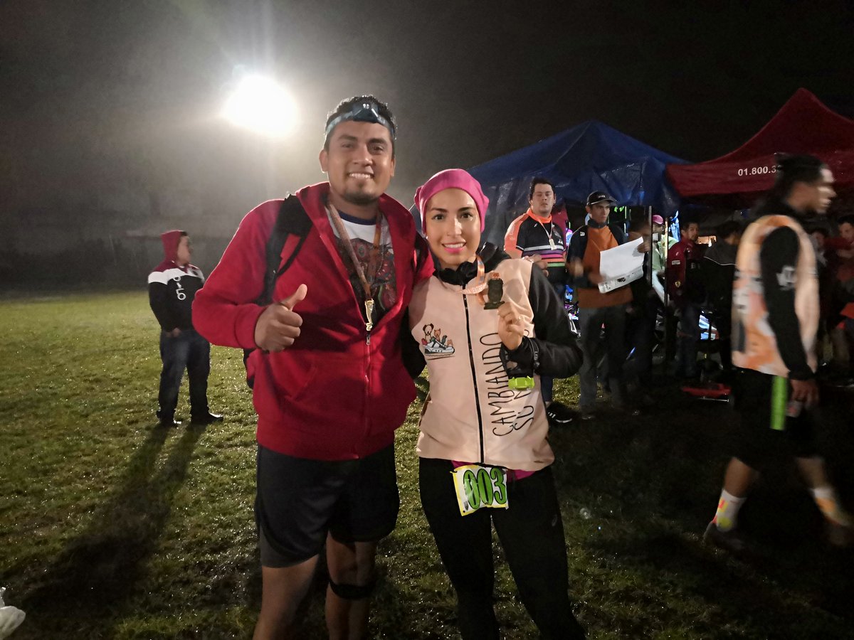 rodrigowise_'s tweet photo. Primera Carrera Nocturna "ENTRE AMIGOS"
#trailnocturno #trailrunning #garminforerunner25 #forerunner25 #yoelegicorrer #aquiyasecorrio gusto en saludarte @marisaLoar https://t.co/oUfA3btoF6
