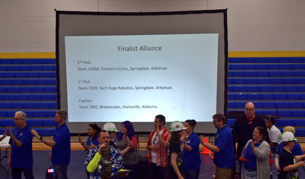 Thank you to <a href="/TechHogs7209/">Tech Hogs Robotics</a> and <a href="/ftc_14586/">Einstein’s Cross</a> for being such awesome alliance partners in the semi-finals and the finals! We had a great time with you both! #omgrobots