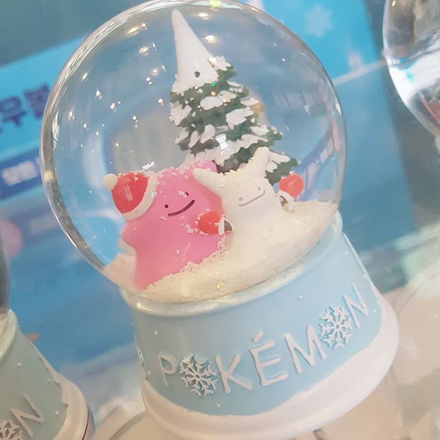 ポケモン 韓国限定 メタモン スノードーム ポケモン 韓国 ロッテリア