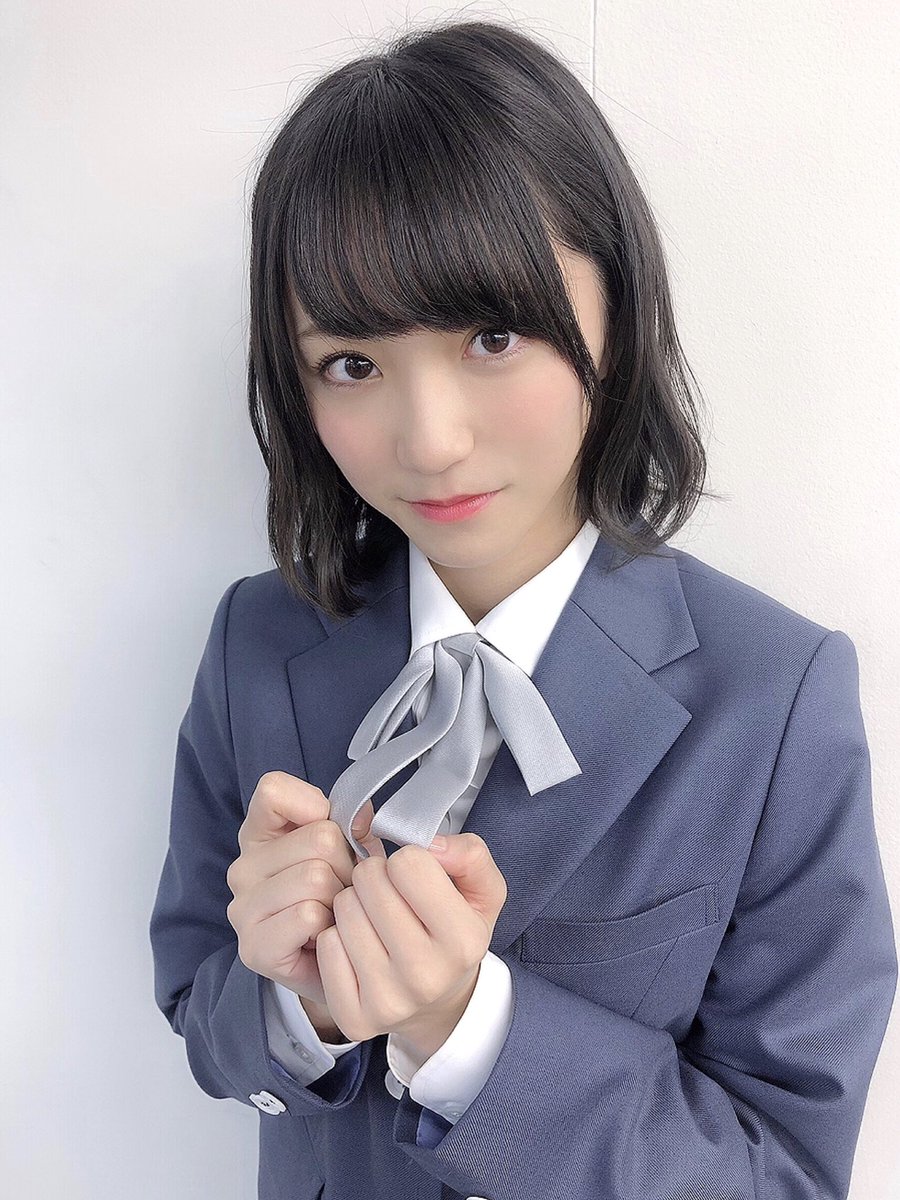 今年、代アニ高等部を卒業します🎓🌸 制服がめためたかわいいんや