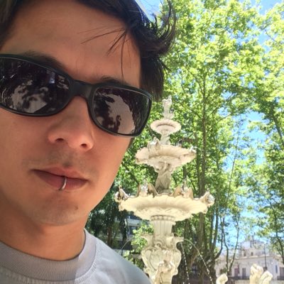roque_olivera9's tweet photo. #NuevaFotoDePerfil https://t.co/ixZescYUHa