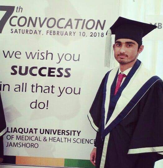 javedsammad's tweet photo. Graduation is an exciting time🤗 It marks both an ending and a beginning; it’s warm memories of the past and big dreams for the future.
I'm so happy that we had achieved this great milestone♥️
#LumhsUniversity #Convocation2018 https://t.co/BUGDLCXxi3