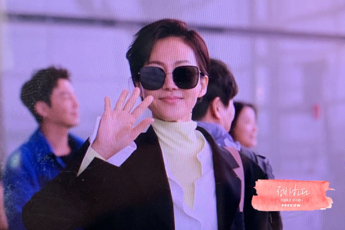 LoveMySummer_'s tweet photo. 190210 ICN 출국 
#염정아 

_

오늘 조심히 잘 다녀오기❣️ https://t.co/97KJhS5QtR