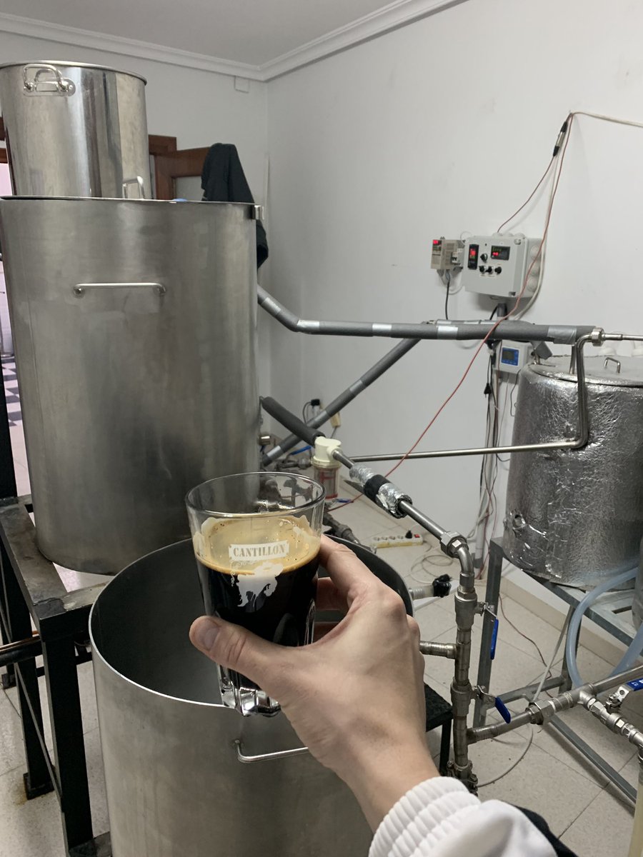 Comenzamos con nuestro día de Breaking Bad #CraftBeer