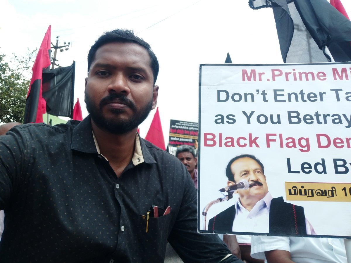 Sivaprakasam_'s tweet photo. Sitting in road saying #GoBackModi 
Police pressing for arrest but we are disagreeing. https://t.co/wrMSPMIZB3