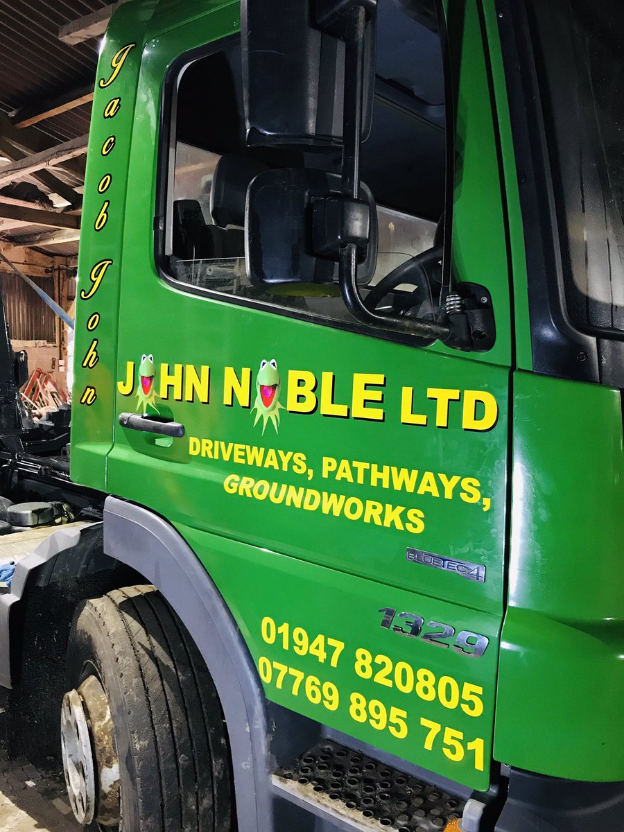 SDSigns1's tweet photo. John Noble Ltd are all ready to go with their recent refurbished Mercedes. #goinggreen #Mercedes #groundworks #construction #whitby https://t.co/Osiu1QjXf6