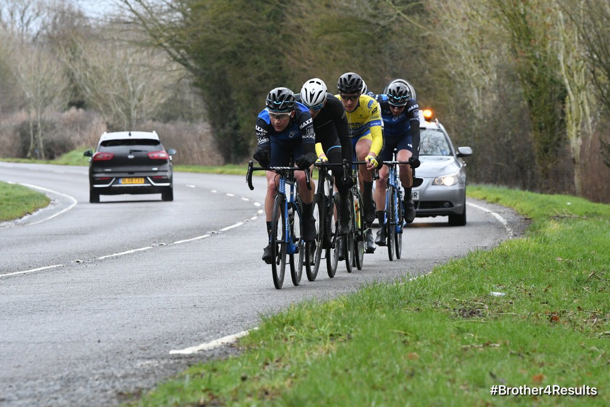 VeloUK's tweet image. #Perfs 3 main groups