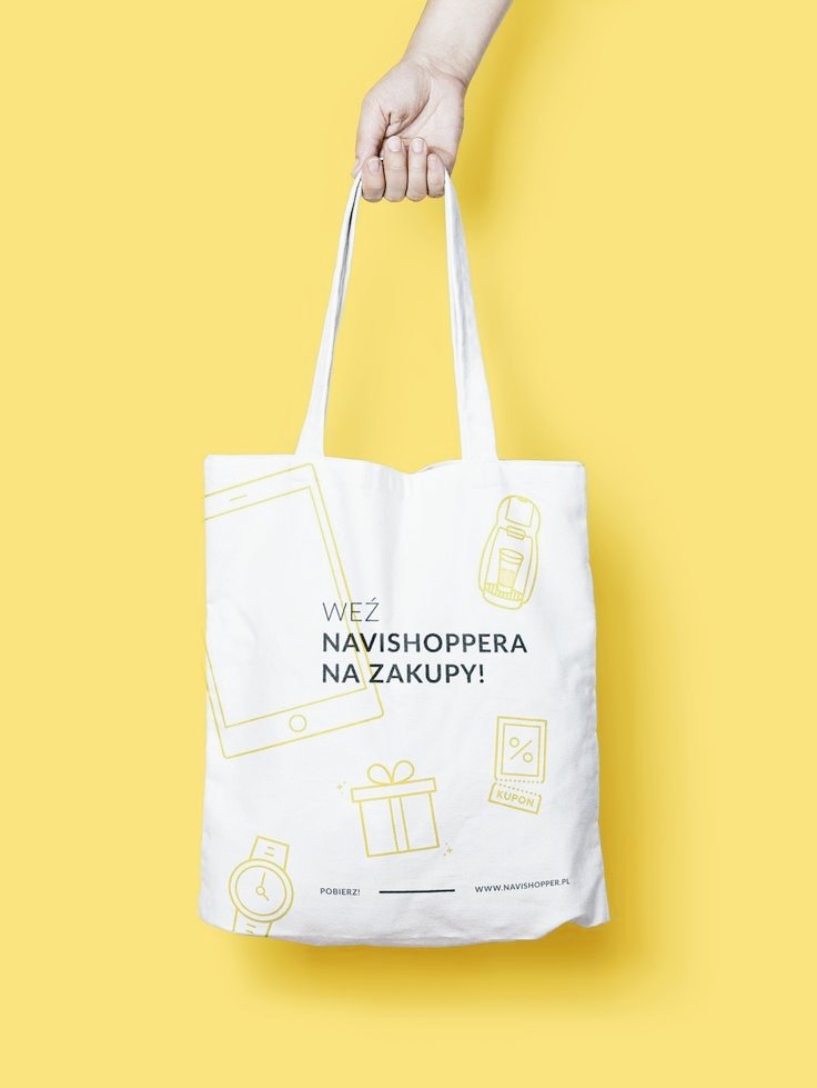 jeongtwc's tweet photo. @phh1003 Why are you being sweet like every second to me? Eonnie,  i bought this for you while we have world tour. I hope you like it cus i also have one with different colors. Couple bag on point 😉 https://t.co/Lx6raukveg