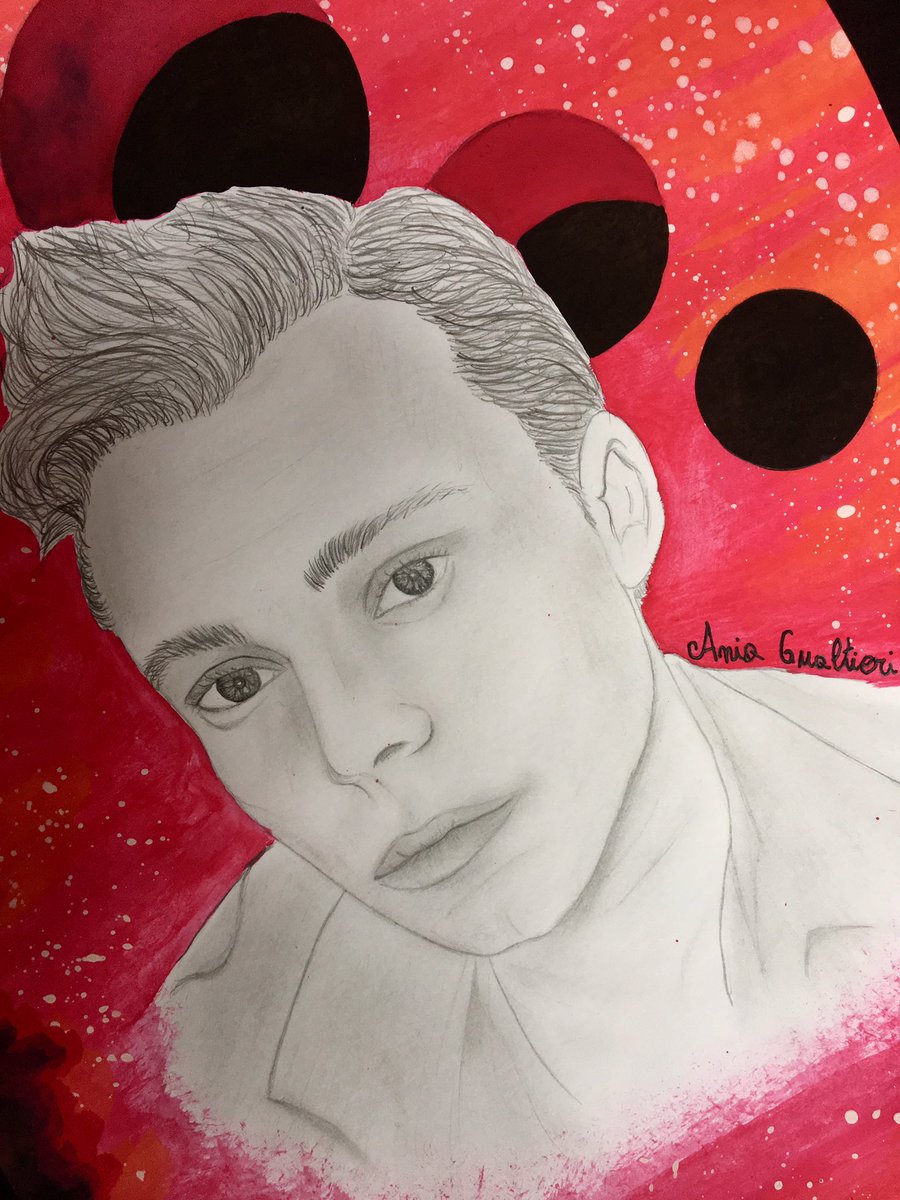 okokbizzlee's tweet photo. I probably will never stop to draw Ashton Irwin, he’s truly my biggest inspiration.

Hope you like it @Ashton5SOS @5SOS 🖤 https://t.co/75NDZAMsSI