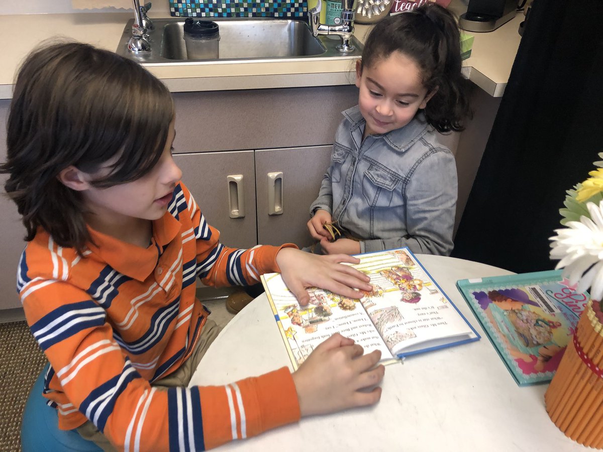 lmerbz's tweet photo. First graders enjoying book buddies with Mr. Frederick’s class 💕 #readersgrowcedars https://t.co/X3O0kM70ql