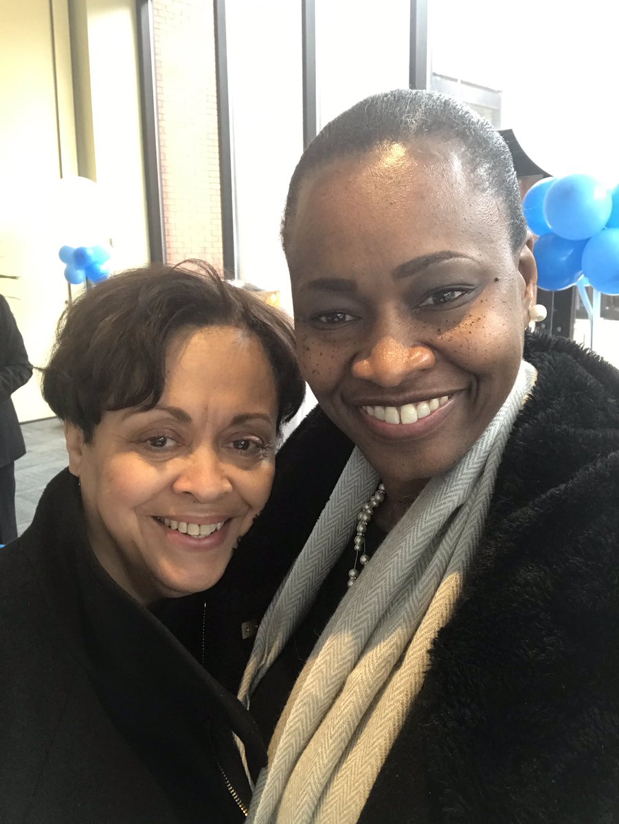 DrRosalindBass's tweet image. Kudos to the Many Spelman Alumnae and AUC Partners who interviewed students at the 2019 @SpelmanCollege Health Careers Program Mock Interview Day.
#NAMME #auccam #AMA #NAAHP #AAMC