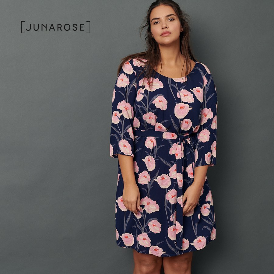 We love all things pretty and dressy.
#Junarose #PlusSizeFashion #bopo