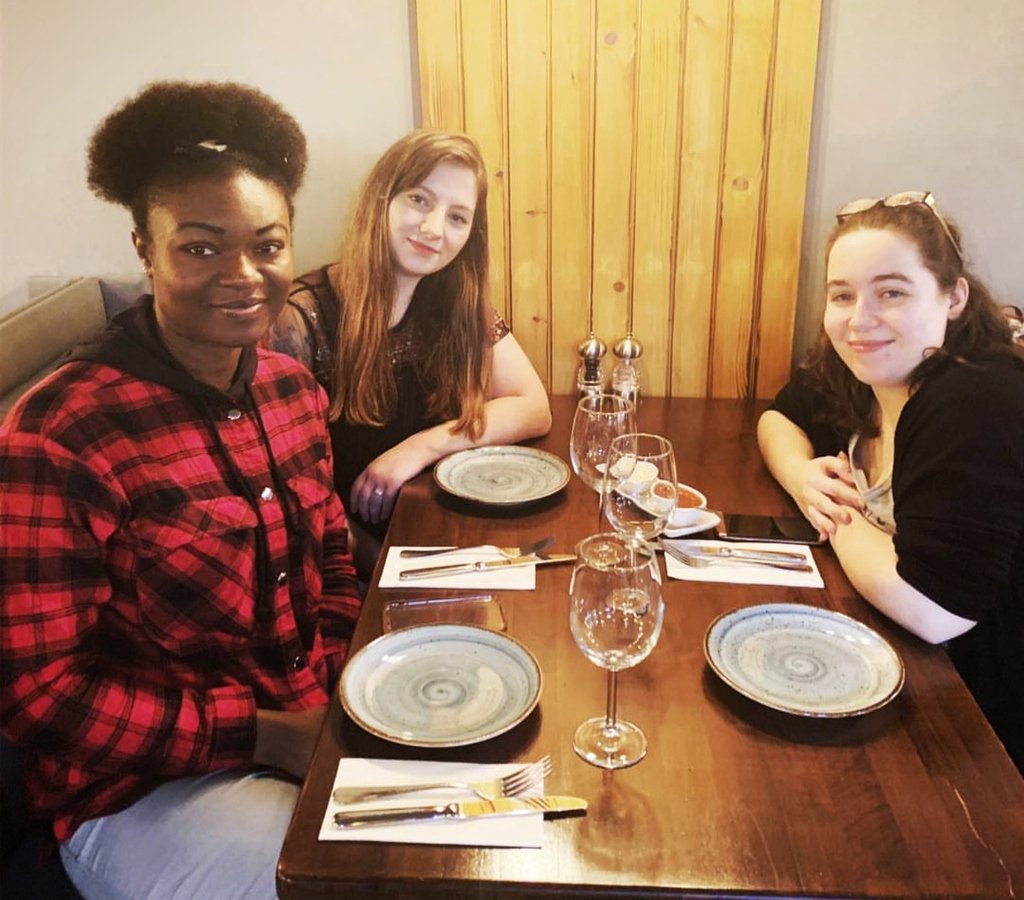 OpuzKitchenHH's tweet photo. Key to a #Sunday well spent? Surround yourself with loved ones and delicious meals! ❤️🍽️🍳 #SundayFeast #Hertfordshire #Marlowes #HemelHempstead | 📷 IG: boatengprilla https://t.co/CDTp4ZjKGY