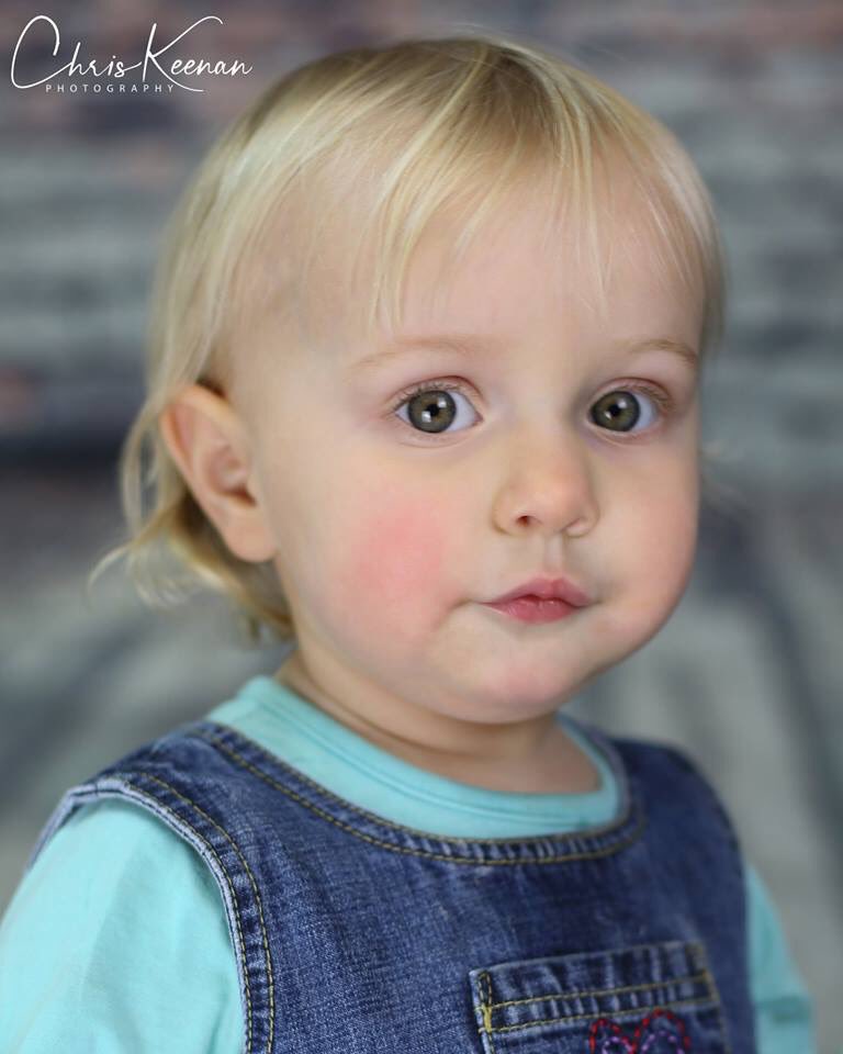 Four sisters, all blonde, all similar ages, all very cofusing for a photogapher 😂📸 <a href="/HazelPicoBlonde/">Hazel Weller</a> <a href="/NathanLWeller/">Nathan L Weller</a> <a href="/JaneNanoBlonde/">Jane Weller</a> <a href="/LetiMicroBlonde/">Lettie Weller</a> <a href="/KatieMiniBlonde/">Katie Weller</a> <a href="/MayWellerModel/">May Weller</a> <a href="/TraceyDeeBoss/">Tracey DeeBossTalent</a> <a href="/DeeBossTalent/">Dee Boss</a> <a href="/ConnieDeeBoss/">Connie DeeBossTalent</a> #Siblings #photographer #headshots 😃