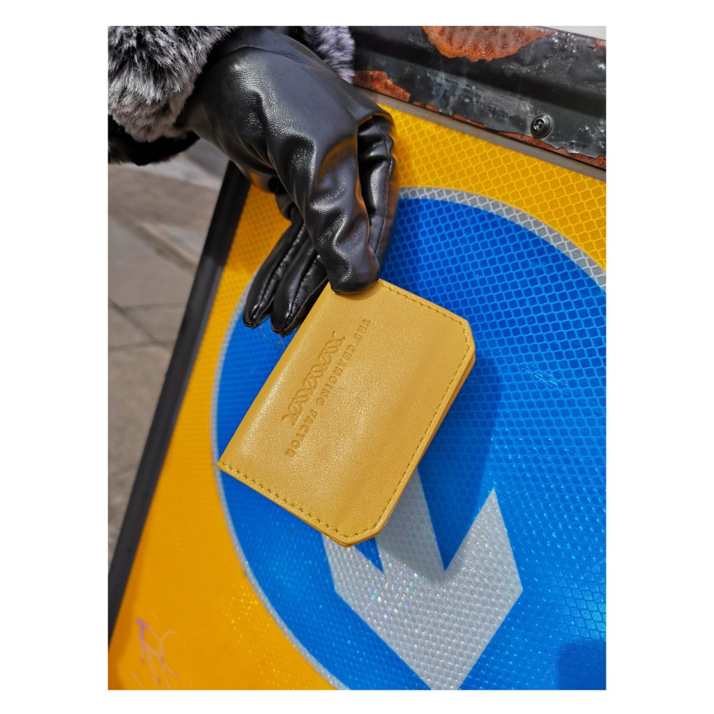 Alien Card Holder. Now on SALE>
<a href="/changingfactor/">THE CHANGING FACTOR</a>

#highendfashion #styled #trendsetter #editorial #fashioneditorial #whatiwear #whatiweartoday #luxurybags #streetstyleluxe