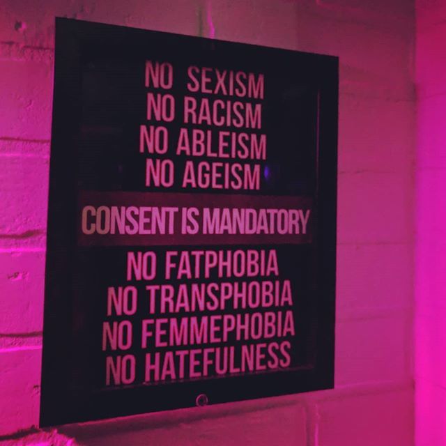 elee_panda's tweet photo. In an ideal world...❤️☮️🌈 A girl can dream.👩‍🎤🦸#consentismandatory #loveislove #intersectionality #solidarity https://t.co/moinsRlGst https://t.co/gn9tSJaOjz
