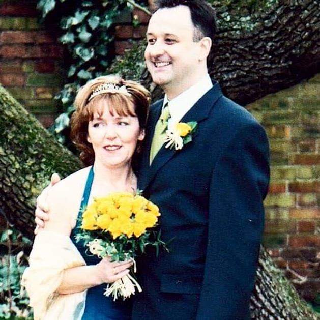 This happened 18 years ago 💕 🎉 🎊 #weddinganniversary #18yearsago