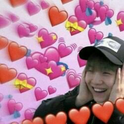 Claudia__x's tweet photo. @BTS_twt O dios YOONGIIIII:0 https://t.co/S5zSuNCbPI
