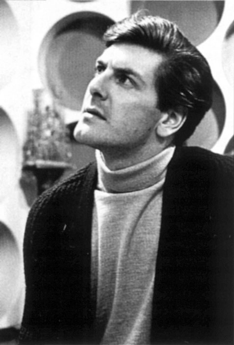 Some lovely Steven Taylor piccies as it\s birthday. Happy Birthday.  