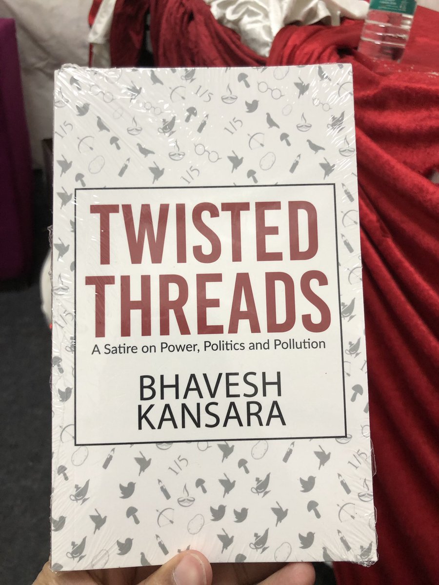 ग्रीन रूम में ऐसी किताबें रख के हमें ललचाया जा रहा था। 😀😄<a href="/arth_live/">Arth - A Culture Fest</a> <a href="/saket71/">saket साकेत ಸಾಕೇತ್ 🇮🇳</a> <a href="/kansaratva/">Bhavesh Kansara</a>