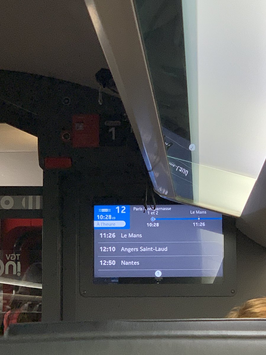 Direction Nantes pour voir <a href="/FCNantes/">FC Nantes</a> - <a href="/nimesolympique/">🐊 Nîmes Olympique</a> à bord d’un magnifique <a href="/TGVINOUI/">TGV INOUI</a> ☺️