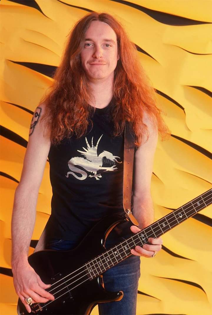 Happy 57th Birthday and R.I.P to absolute Cliff Burton of  