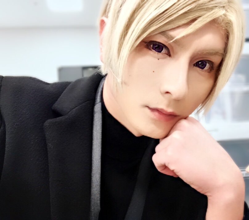 最後に今日雪白にメガネを取られて不機嫌そうな左京さんを、どうぞ