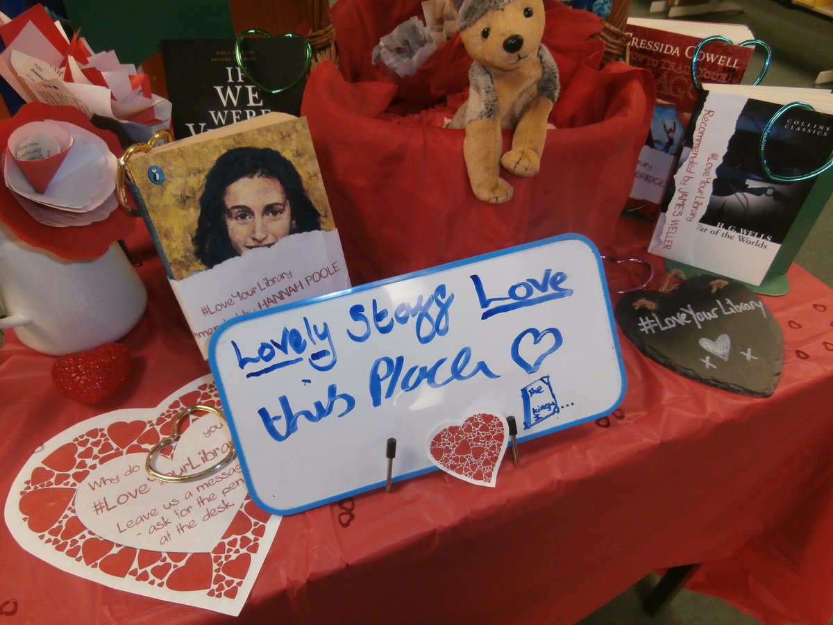 CcgLibrary's tweet photo. It’s the weekend but we’re still feeling the love in the library because February is for #LoveYourLibrary 🌹🌹🌹
#FEcolleges and #FElibraries rock
@Chi_College
@Brinsbury https://t.co/MlQOuRDOci