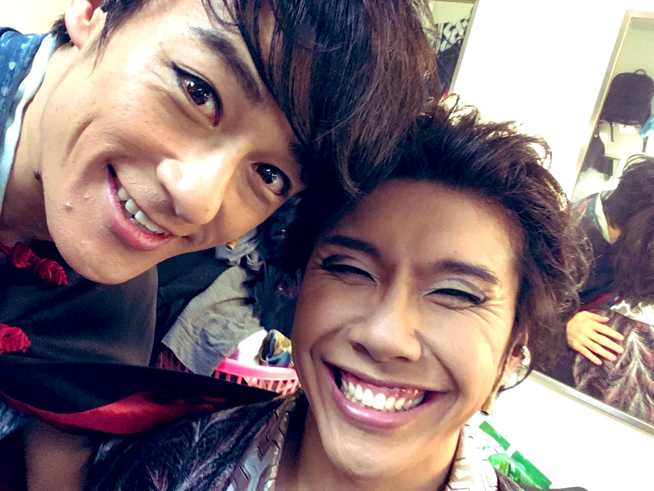 五十嵐 雅 取り急ぎ 昨日 関さんから頂いたミッションを佐藤拓也さんと共に クリア致しましたことをここにご報告させて頂きます 私を男にして下さいまして 本当にありがとうございます 佐藤さん 来週もまた 宜しくお願い致します 笑 T
