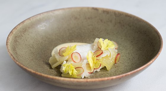 Caterertweets's tweet photo. The mature, accomplished dishes at Mark Jarvis’s restaurant defy the young team behind them 

Menuwatch: @StemRestaurant 

https://t.co/nUQtrbMIJv https://t.co/63py74kgiC