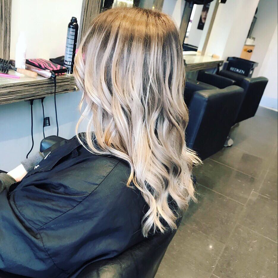 laura_antell's tweet photo. New hurrrr 💁‍♀️ thank you @SynergyBForum ❤️ https://t.co/zaAskYhzbn