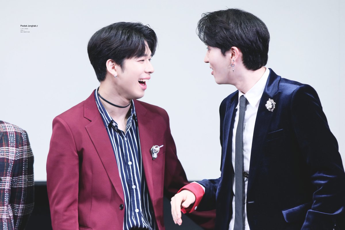 jonghak960625's tweet photo. 190120 나고야 인터내셔널 레전드홀

ㅋㅋㅋㅋㅋㅋㅋ🥰

#바운 #BOUN #타겟 #TARGET #임종학 #임바운 #종학 #바우니
#제스 #ZETH

@TARGET7_K 
@target7official https://t.co/eV6FCq2pHS