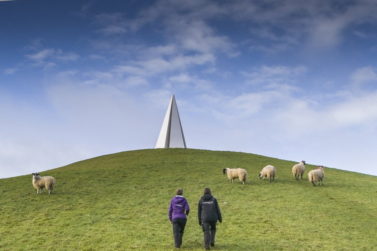 TheParksTrust's tweet image. Great news, our sheep are returning to Campbell Park this Thursday (14th February). Please can all dog walkers &amp;amp; owners to ensure all dogs are kept on a lead when visiting the park. We appreciate your support! #MiltonKeynes