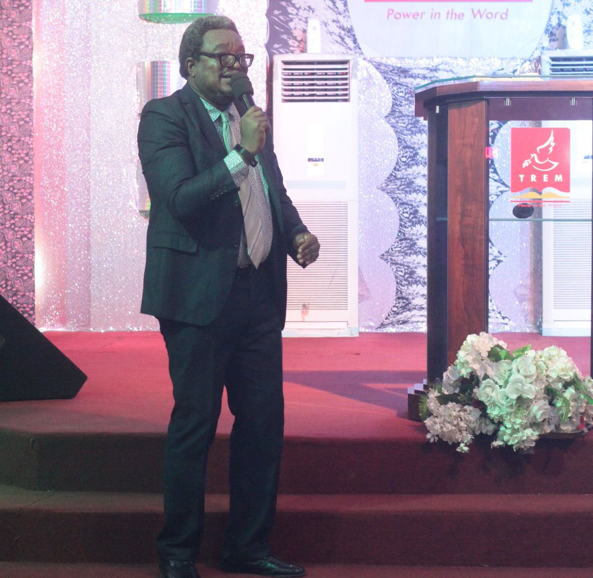 tremvalleyest's tweet image. The heart of worship is a heart of integrity.
The beginning of integrity is a heart of worship.

#TREM @okeomezi 
#INTEGRITY
#FinancialMonth