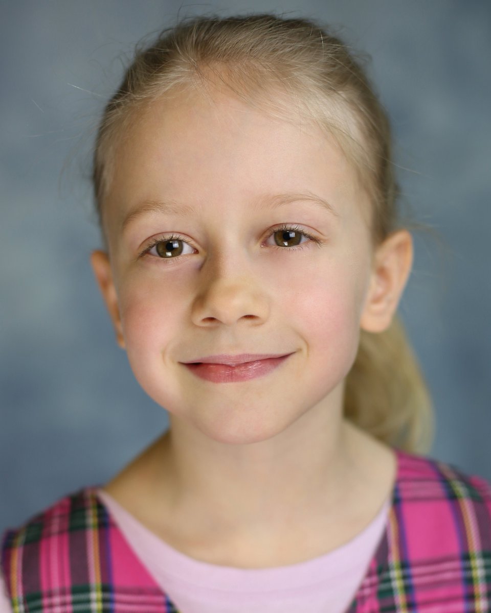 Gorgeous new Headshots for Lettie by <a href="/ChrisKeenanPics/">Chris Keenan Photography</a> #ChildActress #Headshots <a href="/LetiMicroBlonde/">Lettie Weller</a> <a href="/TraceyDeeBoss/">Tracey DeeBossTalent</a> <a href="/ConnieDeeBoss/">Connie DeeBossTalent</a> <a href="/RosieDeeBoss/">Rosie DeeBossTalent</a> deebosstalent.com/showclient.asp…
