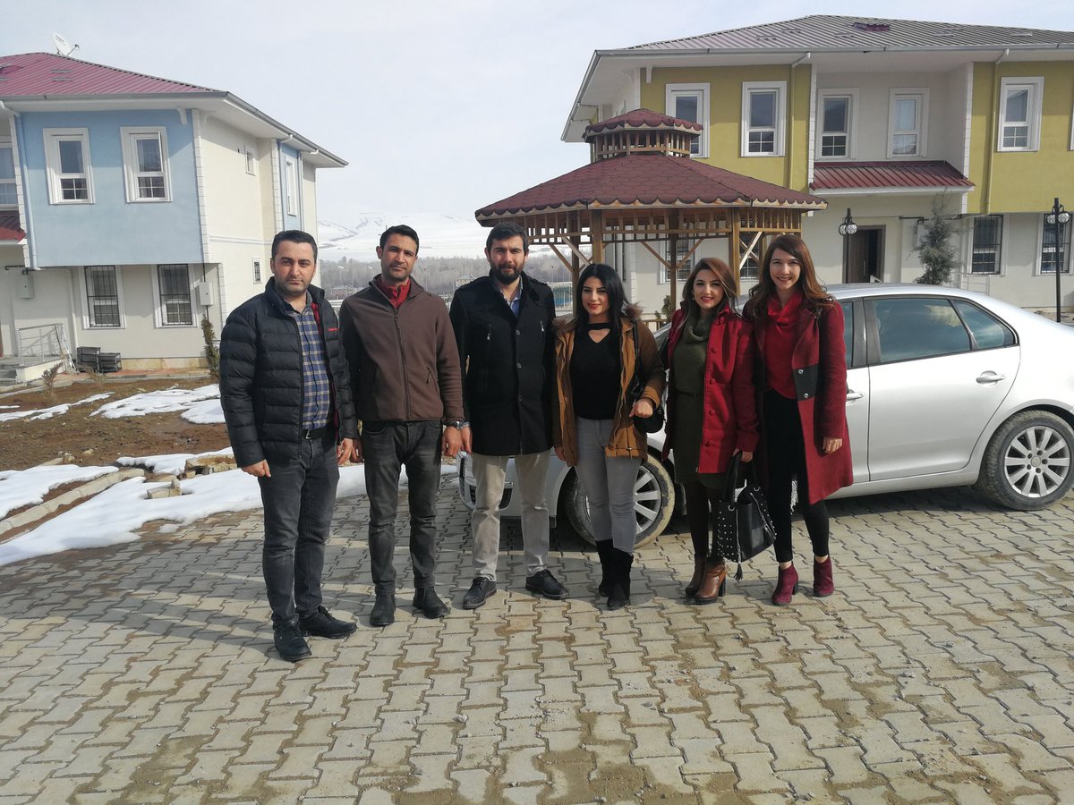 Yabancı uyruklu öğrencilerimize yapmış olduğumuz ev ziyaretimiz onları baya mutlu etti.