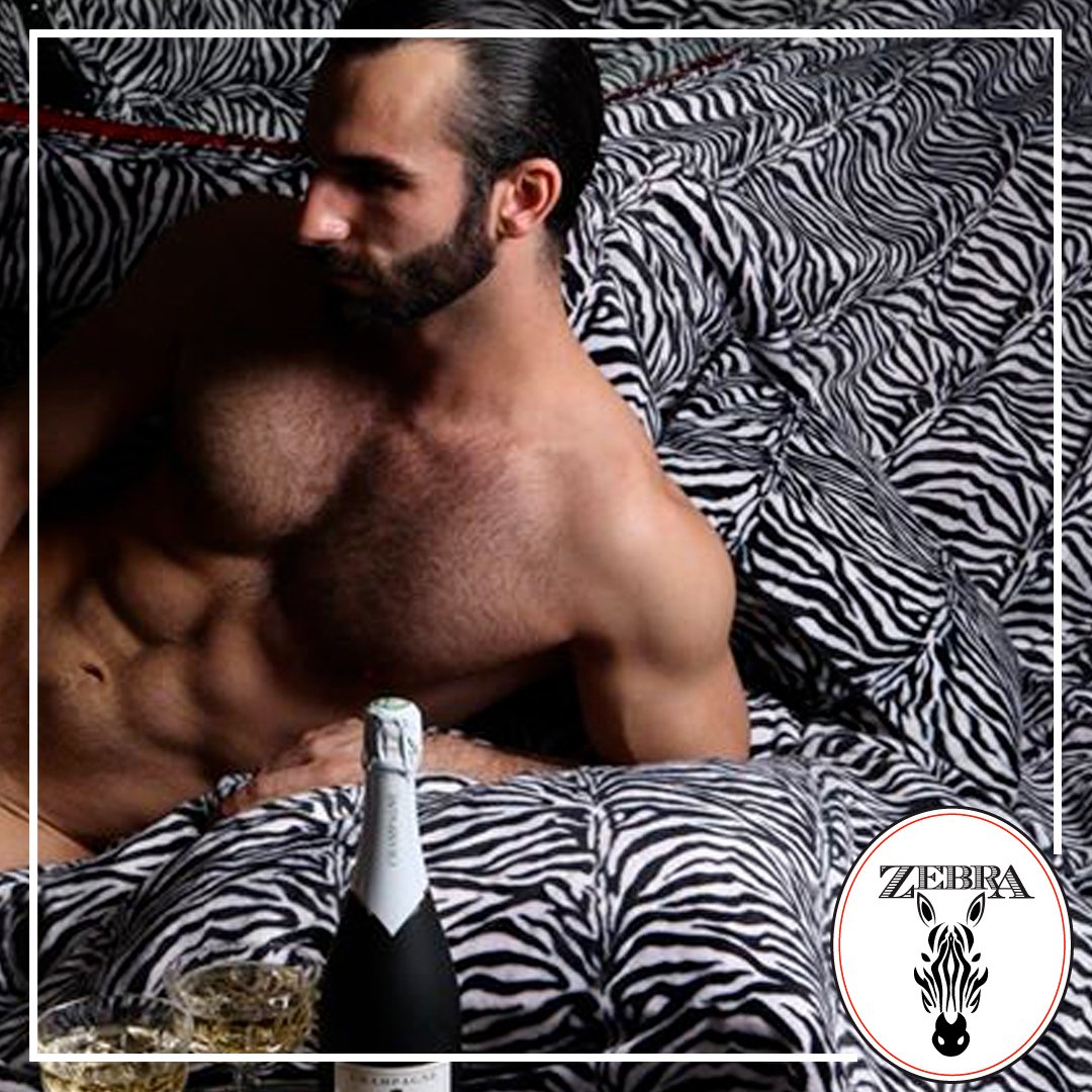 keindesign's tweet photo. #Valentine Cédric.r Photographie #branding #zebra #champagne #love #designinspiration #ballet #dance #cedricroulliat #interiordesign #interiordesigner #interiorstyling #interior #interiordecor #keincross #zebrachampagne #FtLaudy #parkstreetimports #veganfinefoods #sexy https://t.co/ob8I97jT1H