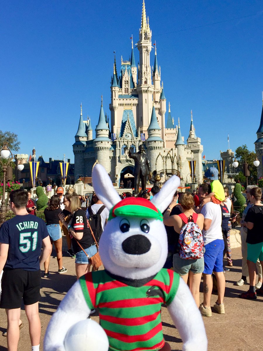 JaredSchnabl's tweet photo. @SSFCRABBITOHS @TwoHalves45 @russellcrowe @BlakeSolly @RealHughJackman @jeremymonahan #ReggieRabbit visits the most magical place on Earth! And for once, Iβm not talking about Redfern, but this is pretty darn close! Gβday from @WaltDisneyWorld! β€οΈππ°ππ¦πΊπΊπΈ #ReggieRoundTheWorld https://t.co/6hSzCcPtdW