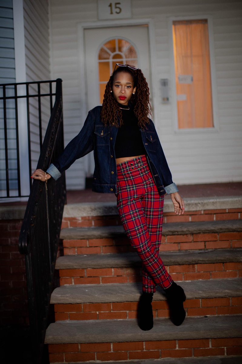 sexytee227's tweet photo. The Essence of being Imperfectly Perfected..high waist plaid pants by Imperfectly Perfected Designs #bostondesigner #bostondancer #BlackGirlMagic #fashiondesigner #vogue #Fashionista https://t.co/04E3jucejR