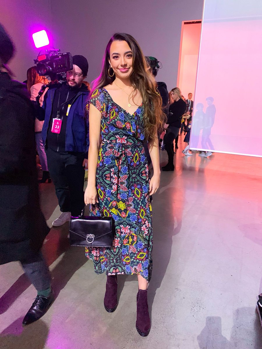 veronicamerrell's tweet image. Had so much fun at @RebeccaMinkoff show! Loved all the different sizes and ethnicities of the models! Fashion is for everyone 💜 #nyfw