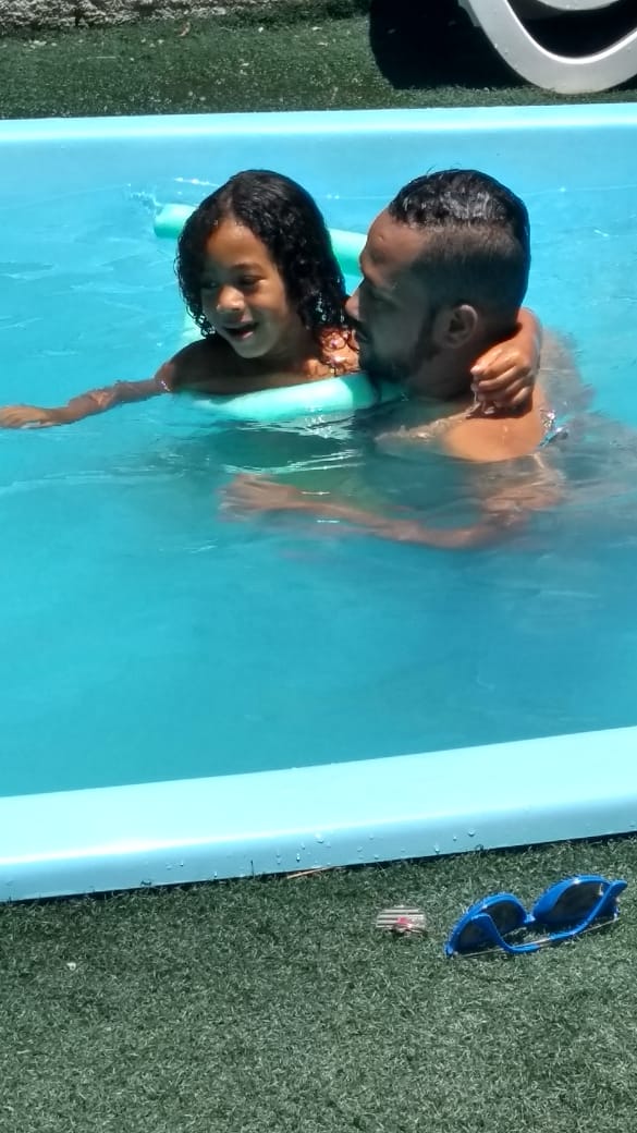 DonnaEncrencaaa's tweet photo. O dindinho mais babão do mundo🤤😍💙🙌🏼
#MeusHomens💙
#ObrigadoPorTudoMeuIrmão❤ https://t.co/crXSpTmS34