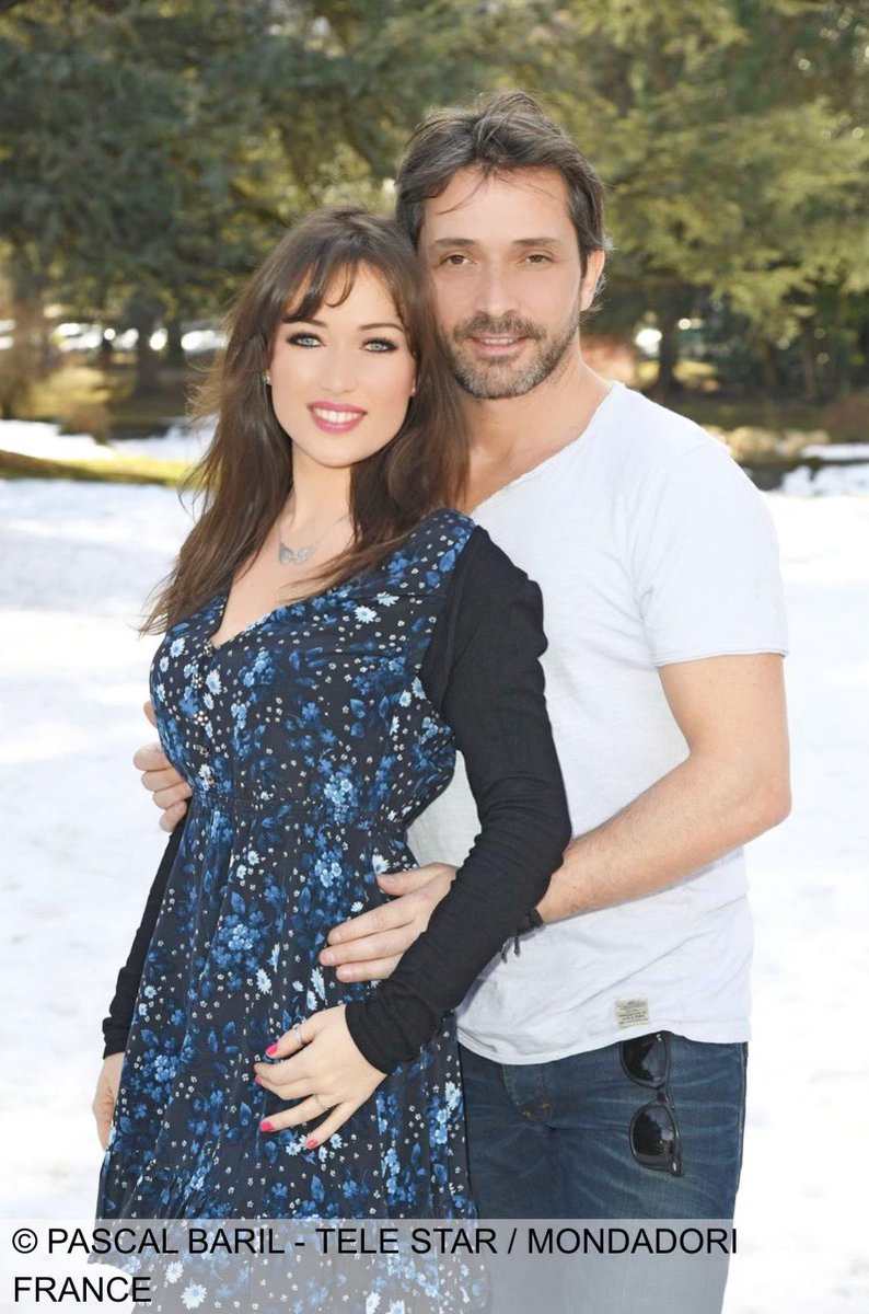 ElsaEsnoultOff's tweet photo. On vous donne rdv tout à l’heure pour votre épisode des Mystères de l’Amour 🌹 et à partir du 16 février la reprise de vos inédits le samedi et le dimanche sur @TMCtv 😘
Photo Promo LMA Fanny&amp;Christian 
#festivaldeluchon #photo #promo #lma #television #telestar https://t.co/P0nxN8nRvm