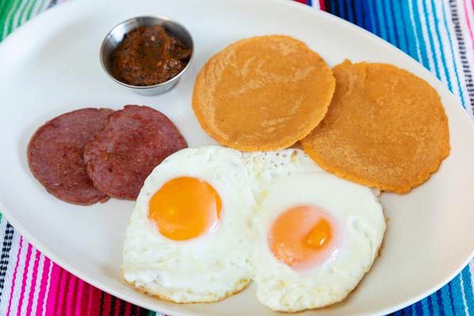 Tacos Lobos tweet media