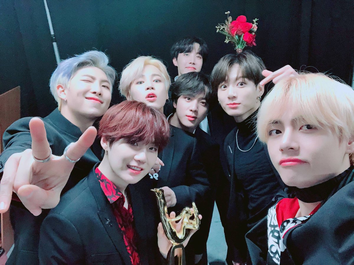 #TearItUpBTS  화이팅！！！아미들💜💜💜💜💜💜💜<a href="/BTS_twt/">방탄소년단</a>