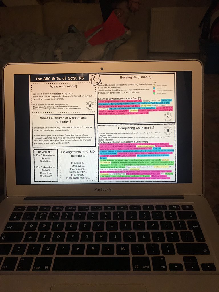 MissClarkeRE's tweet image. I’m sadly satisfied when things look pretty #placemat #colourcoding #GCSERS