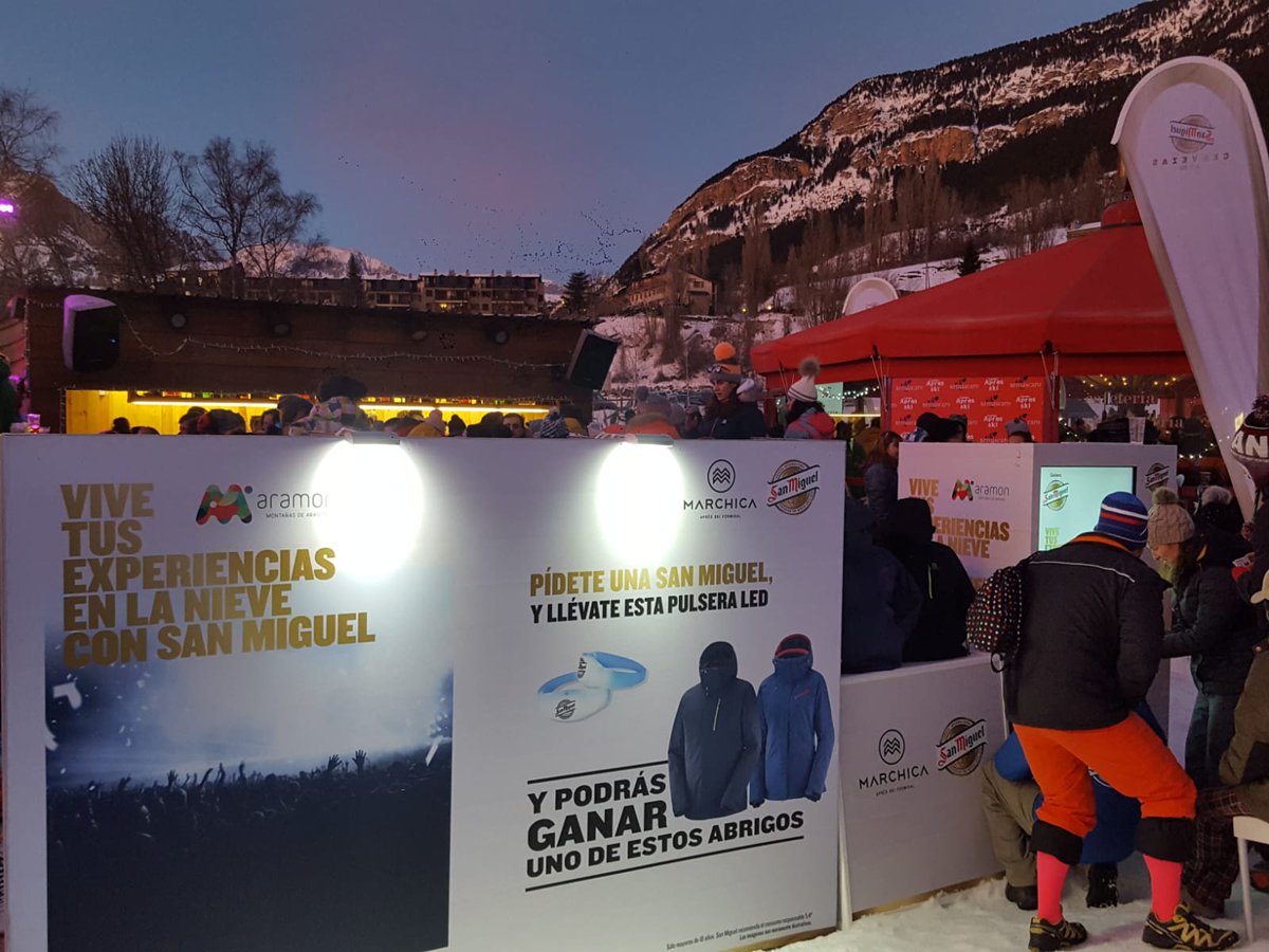 InnovaPOS's tweet photo. Impresionante Smart Vending de @InnovaPOS fabricada para la agencia TRO para la acción de activación de marca de la cerveza San Miguel en Formigal. https://t.co/9AO9Vk6AiW